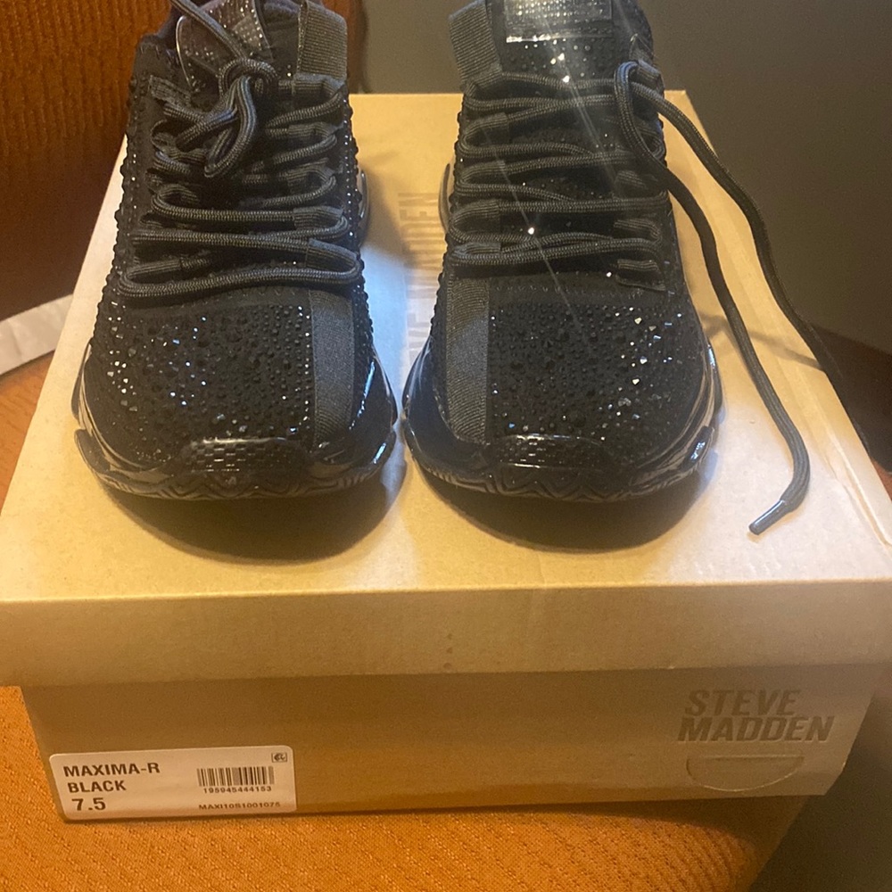 Steve Madden shoes